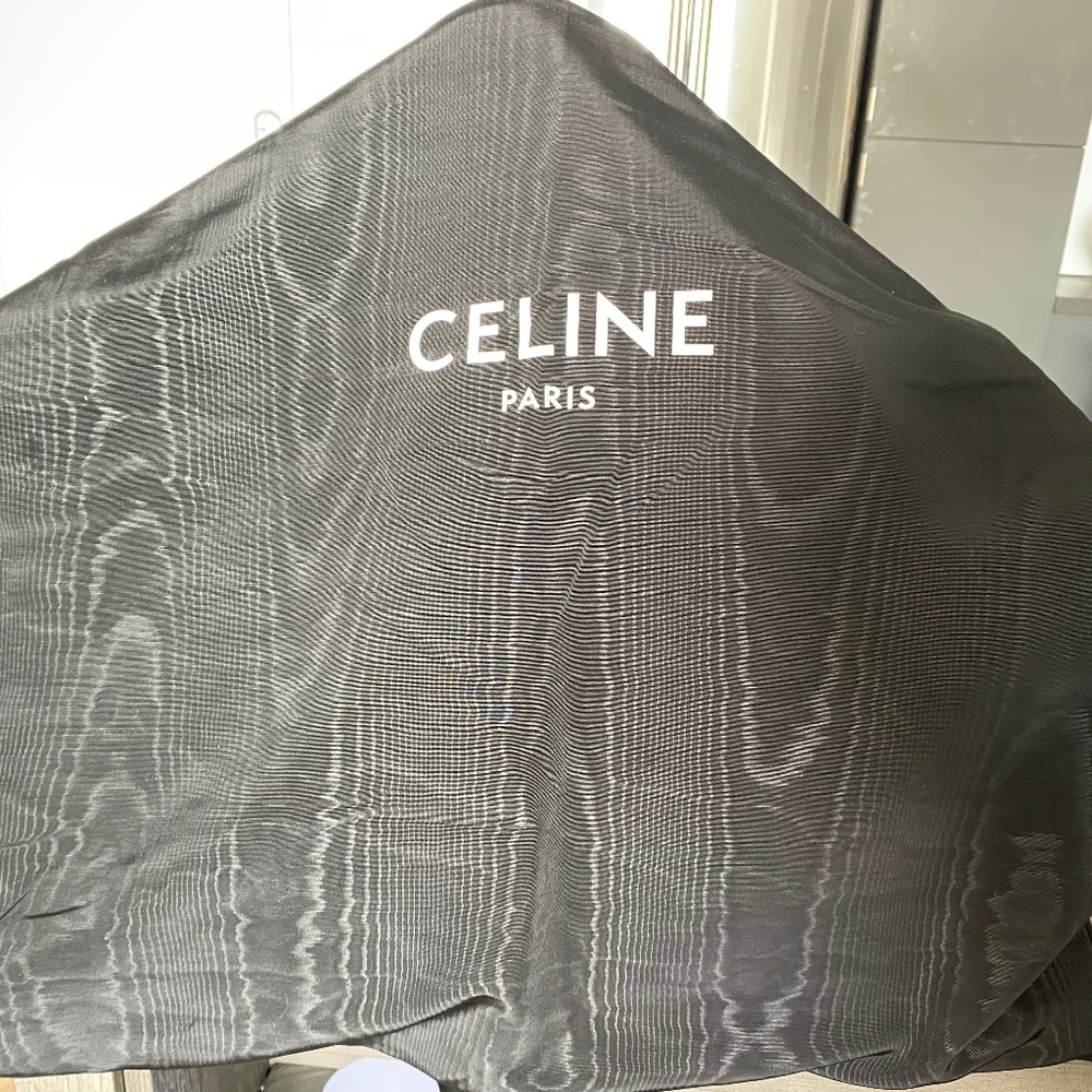 Celine Luggage Handbag - Picture 4 of 6